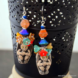 Halloween earrings, Kahlo earrings by Caprilicious Jewellery