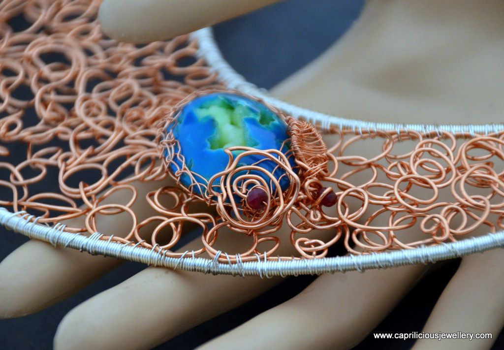 Bubbles, a wire doodle bib necklace by Caprilicious Jewellery