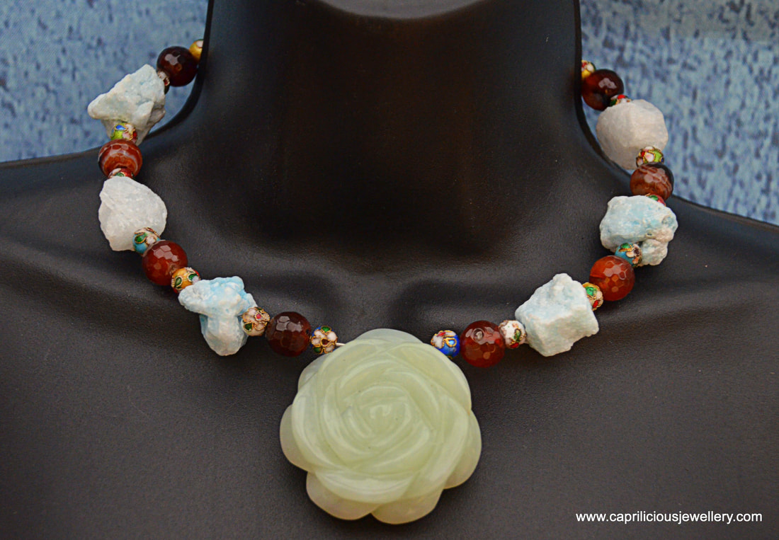 Carved Aventurine rose, hemimorphite raw nugget beads and faceted carnelian on memory wire