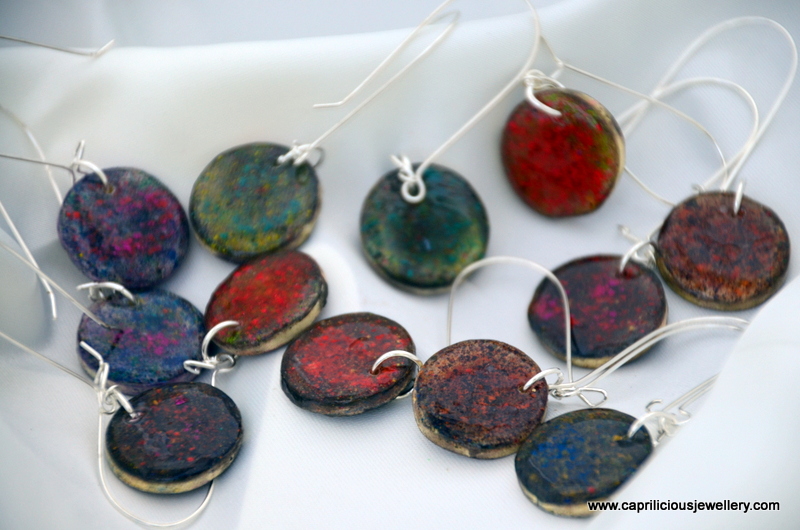 Constellation Earrings - using Chalk to colour Polymer clay - a free mini tutorial from Caprilicious Jewellery