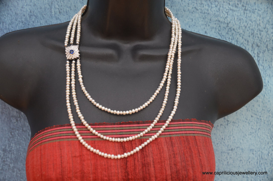 pearl necklace, diamante, clasp, statement pearls