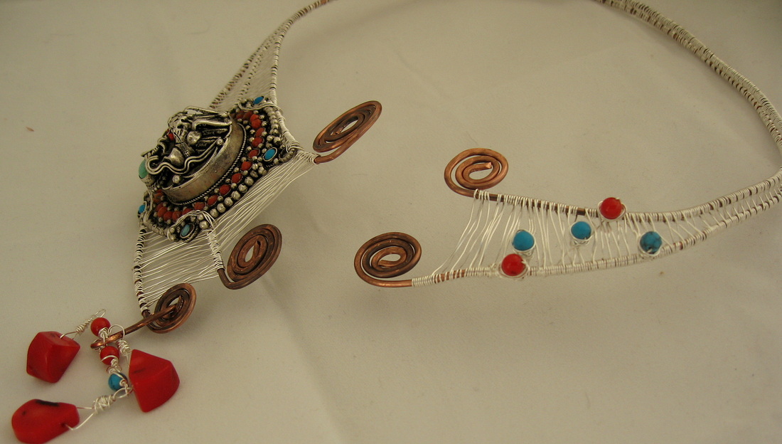 Ghau box and wire necklace by Caprilicious Jewellery