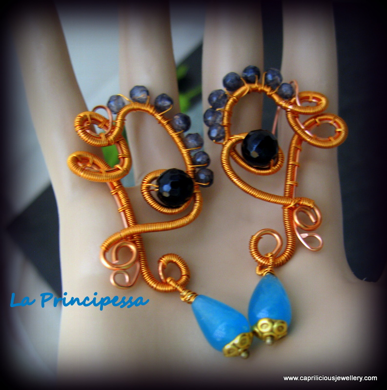 Copper Wire and Labradorite earrings